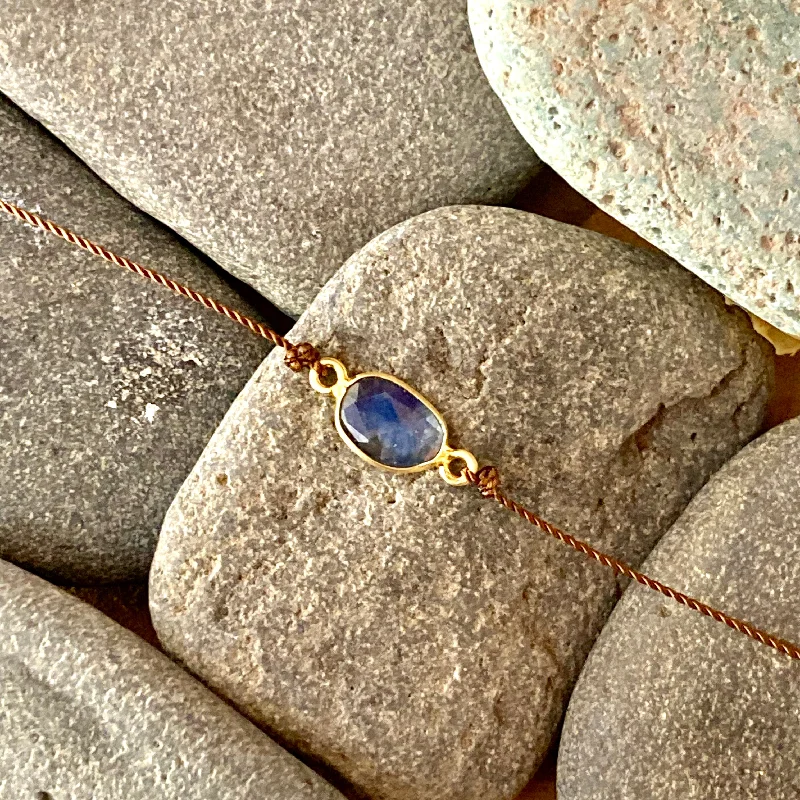 women dainty bracelets -One of a Kind Ocean Blue Sapphire 18K Gold Bracelet