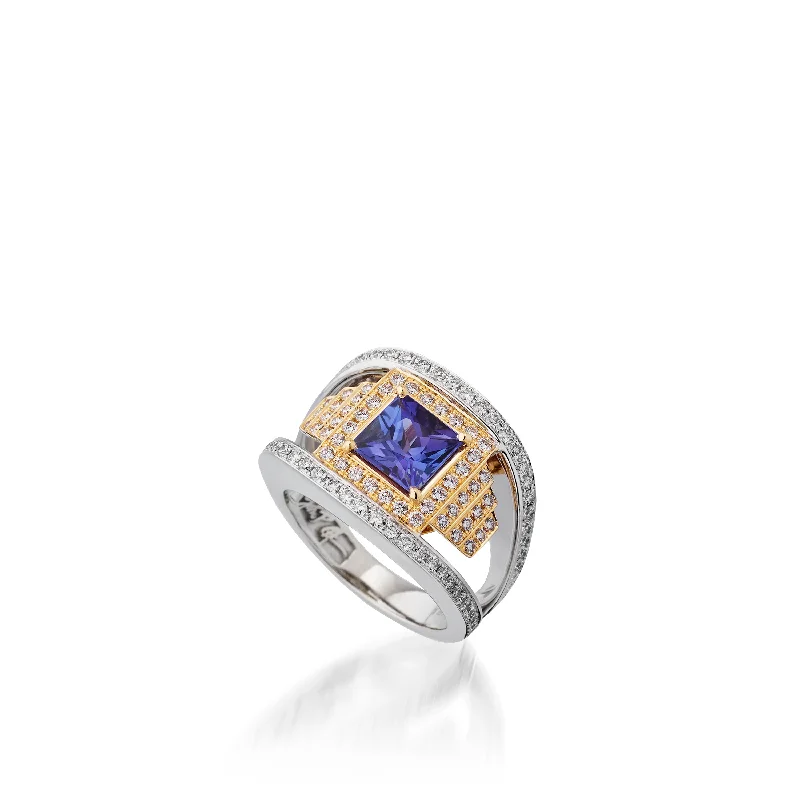 women bold rings -Signature Tanzanite Ring