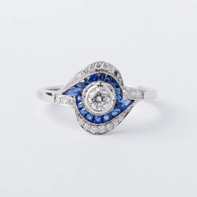 women floral engagement rings -Sapphire Eye Ring