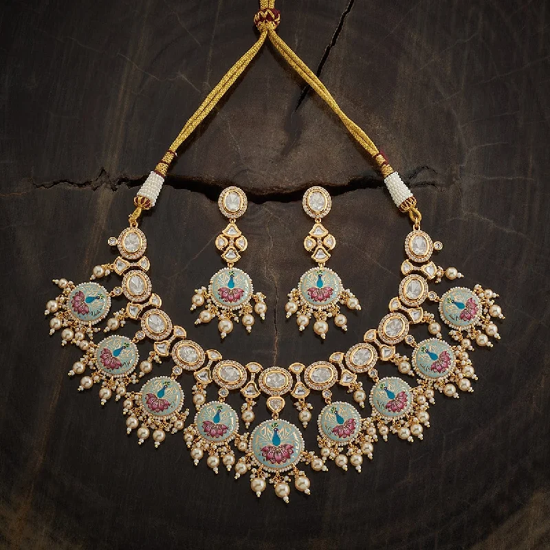 women one-of-a-kind necklaces -Kundan Necklace 165871