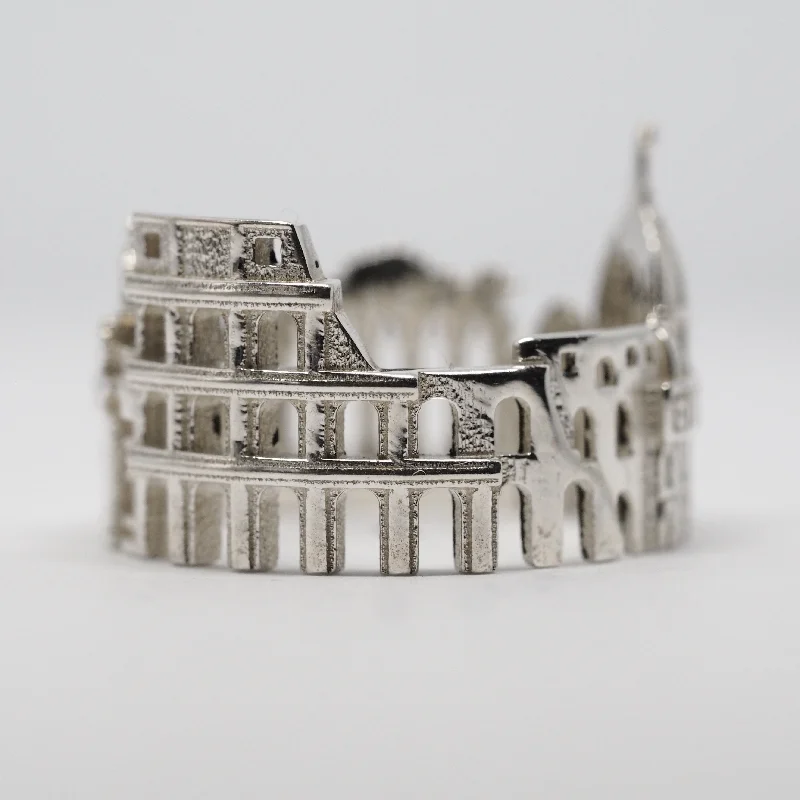 women silver-plated rings -Rome, Italy